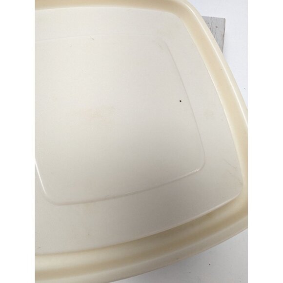 Vintage Rubbermaid 2 Cups #1 Square Container Almond Lid #2 - Picture 9 of 9